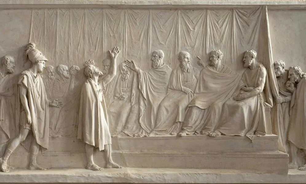 <small><em>Antonio Canova (1757–1822), relieff av Sokrates fremfor dommerne, Canova-glyptoteket i Possagno. Foto: Google Arts & Culture via Wikimedia Commons.</em></small>