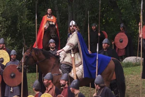 STIKLESTAD 20010724 Historisk skuespill:
Spelet om heilag Olav på Stiklestad.
Paul Ottar Haga spiller heilage Olav.
Gorm Kallestad / NTB