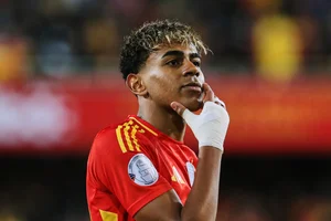 Spain's Lamine Yamal reacts after scoring his side third goal during the UEFA Nations League quarterfinal second leg match between the Netherlands and Spain at Mestalla stadium in Valencia, Spain, Sunday, March 23, 2025. (AP Photo/Alberto Saiz)